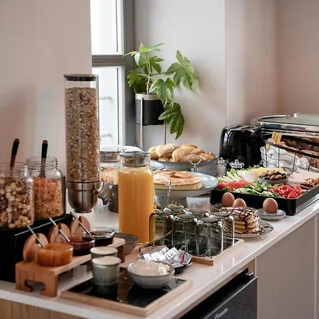 Malmáki, A Street View Appartamento